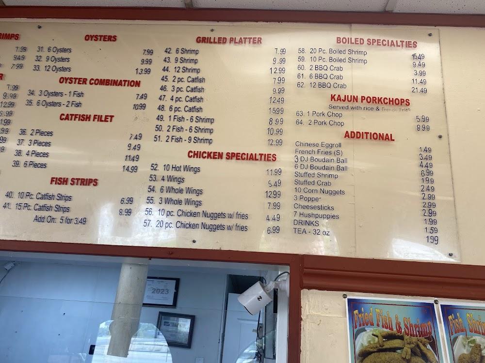 Kajun Seafood & Wings 58C. 20 Boiled Shrimp PEELED SPECIAL ( Includes Only 2 Sides Of Your Choice )